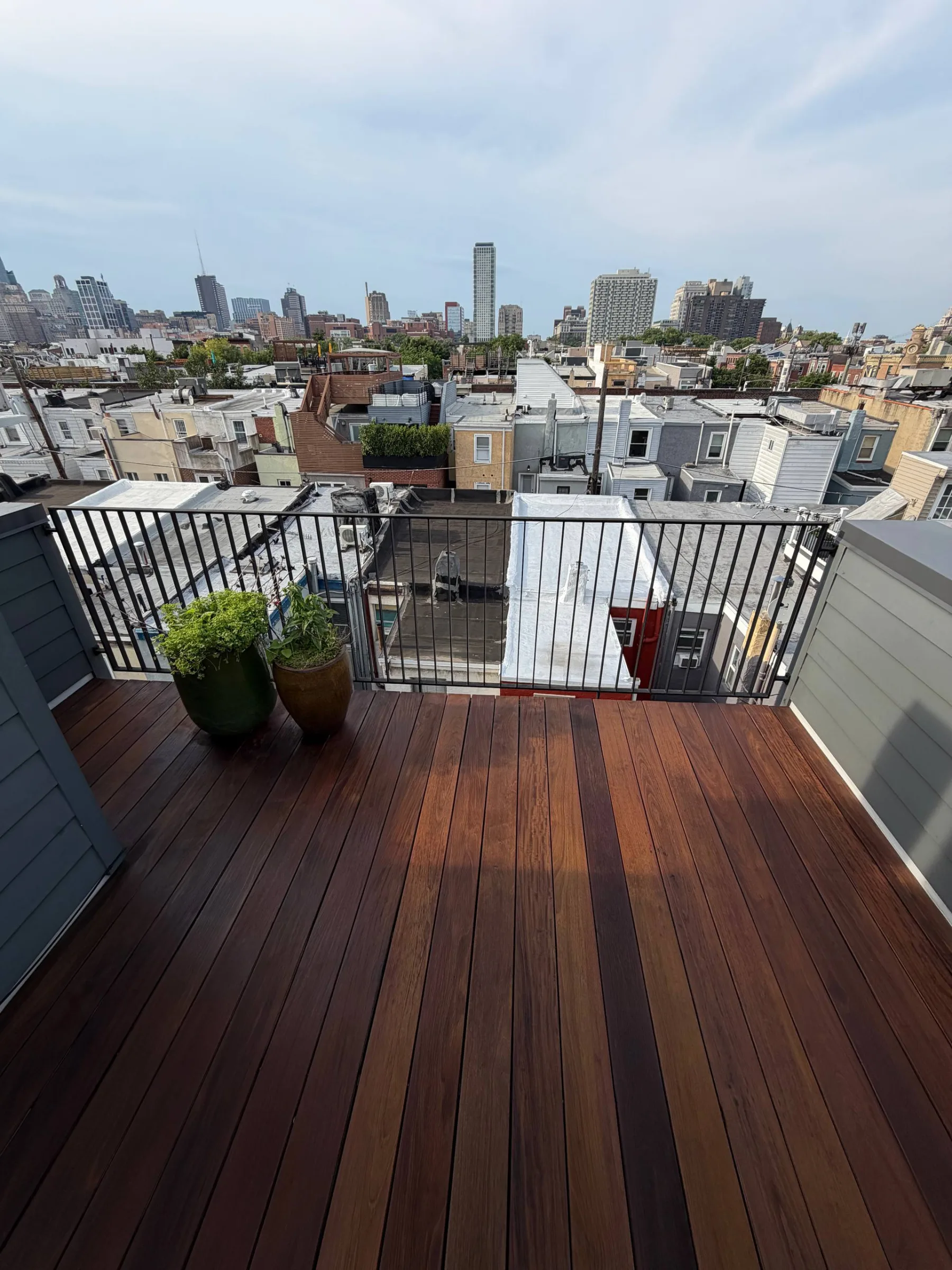 A multi-level deck project by a Deck Academy graduate